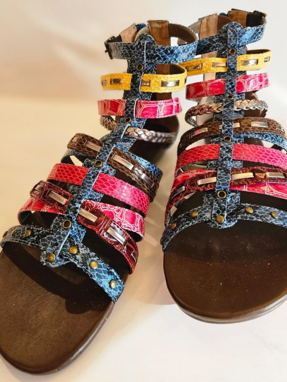 Twiggy-London rainbow gladiator sandals, brown insole, open toe, flat heels 9.5M